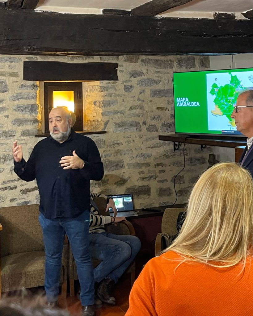 1080_IMG_1138-819x1024 La Cuadrilla de Aiaraldea, presente en el encuentro Euskadi Gastronomika TOPA, organizado por Euskadi Gastronomika y Basquetour