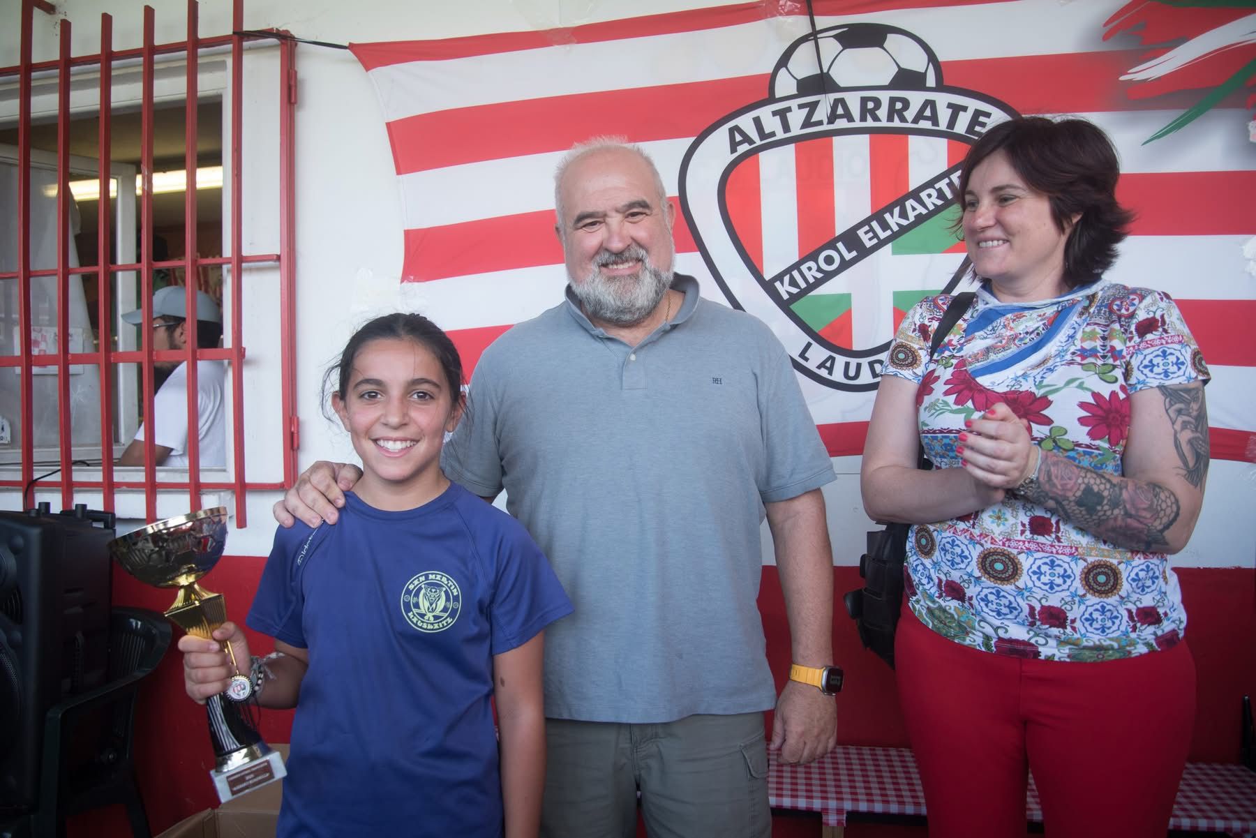 5dbdb2aa-892e-4da2-b4fc-40795f92533a Éxito del primer Torneo de Fútbol Femenino de Aiaraldea, organizado por la Cuadrilla de Aiaraldea